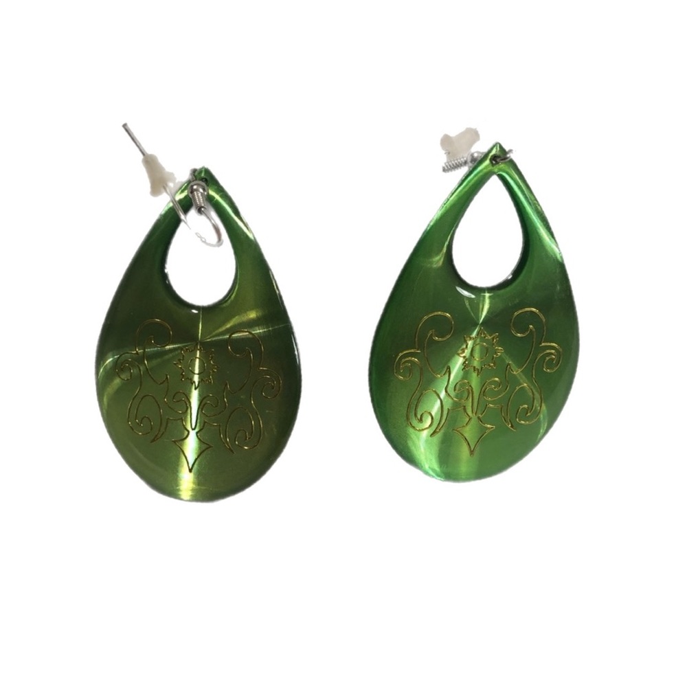 Teardrop neon green India style earrings GUC
